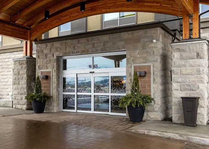 Four Points By Sheraton Kelowna Airport